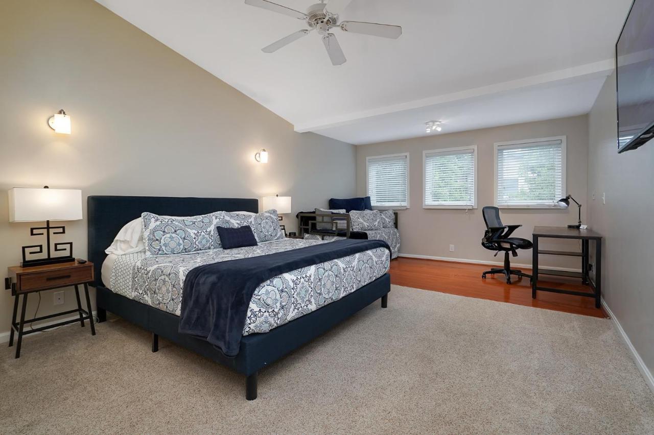 Restaurant Row Townhouse 2 King Bedrooms Louisville Eksteriør billede