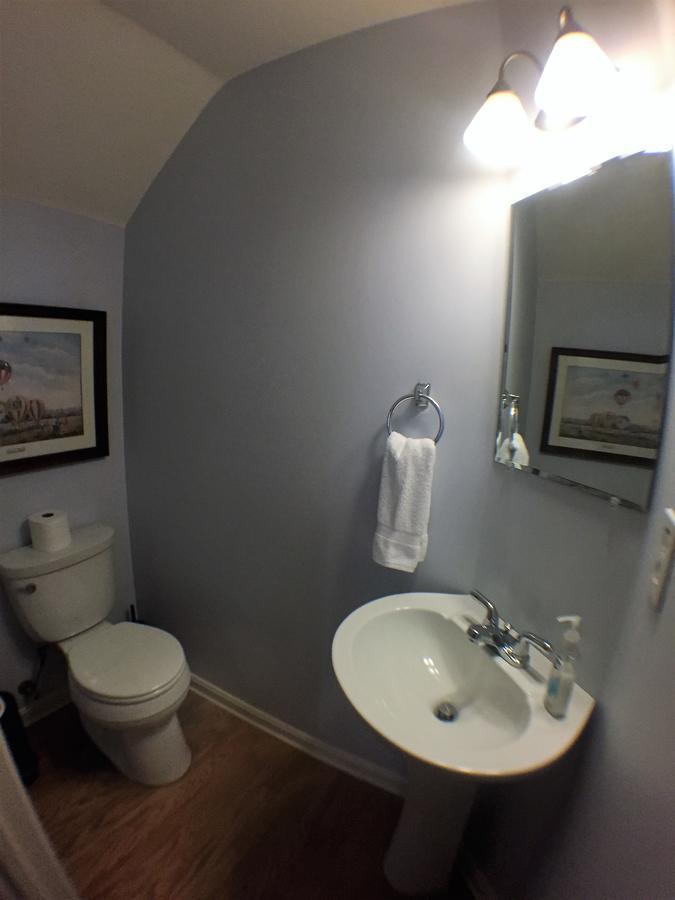Restaurant Row Townhouse 2 King Bedrooms Louisville Eksteriør billede