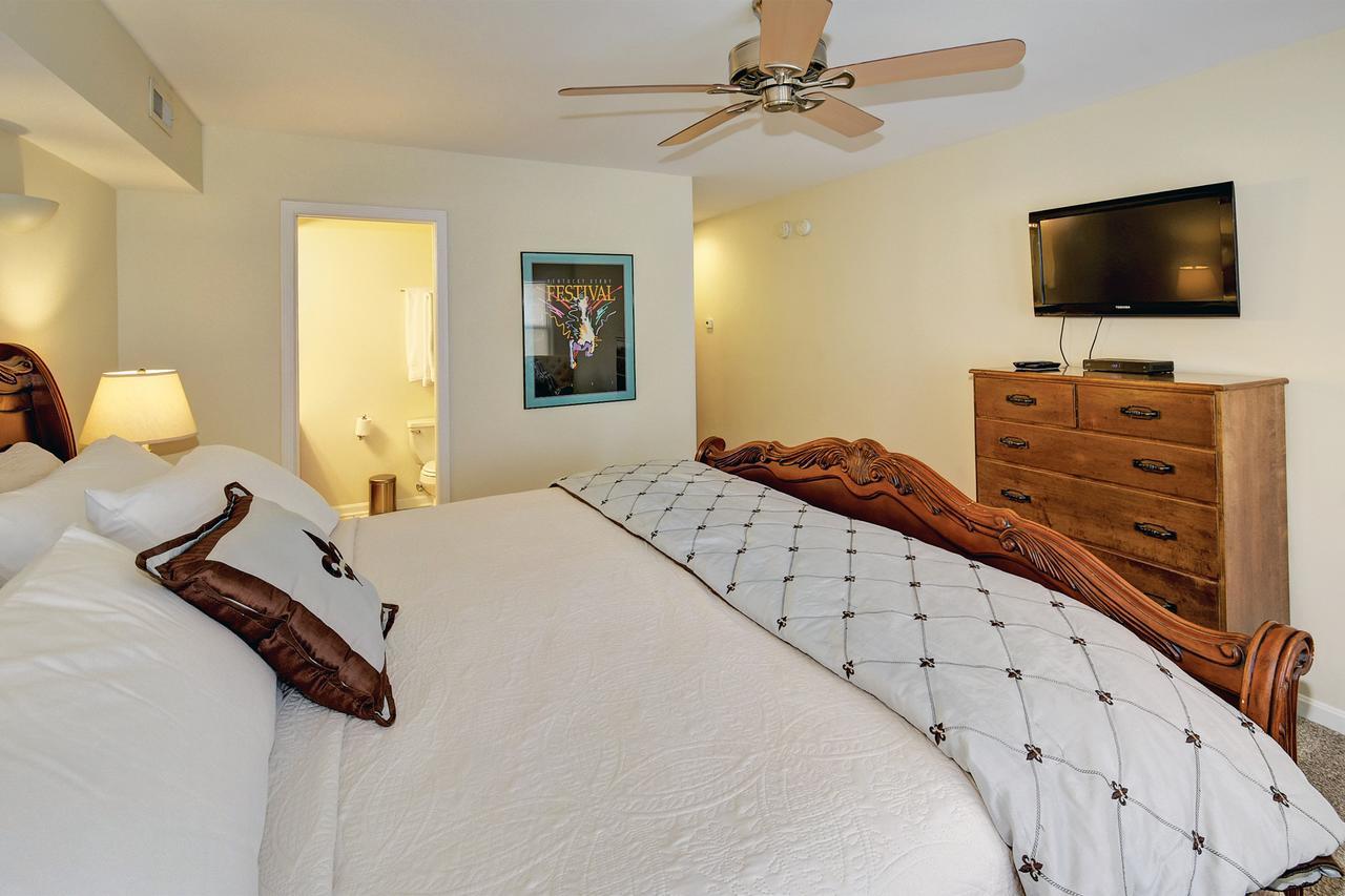 Restaurant Row Townhouse 2 King Bedrooms Louisville Eksteriør billede